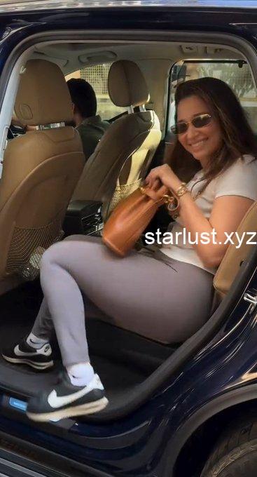 tamanna soft big booty unseen pics 6