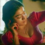 rashmika mandanna hot cleavage and navel show from sikandar movie 2025 (12)