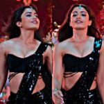 rashmika mandanna hot cleavage and navel show from sikandar movie 2025 (35)