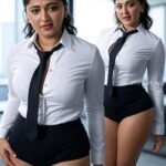 Anuska shetty stylish look with glasses and thighs,cleavage and navel show HD AI (92)