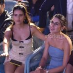 fatima_sana_sheik_hot_cleavage_and_thighs_HD (8)